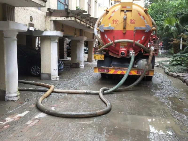 昆山市专业马桶疏通 管道疏通 钻孔